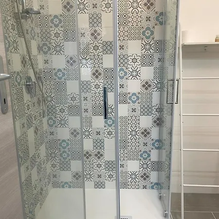 Domu E Mari - Ideale Per Famiglie E Gruppi Apartman *